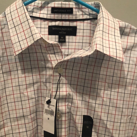 Banana Republic Other - NWT Banana Republic “untucked fit”